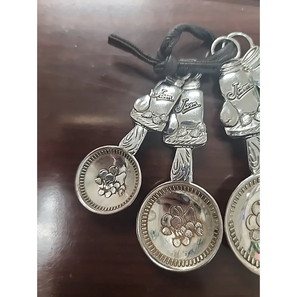 Jam Measuring Spoons, Stainless, Embossed With Fruit,‎ 4 pcs.